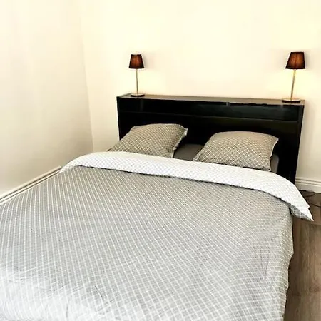 Avec Parking Prive Gratuit Apartamento *