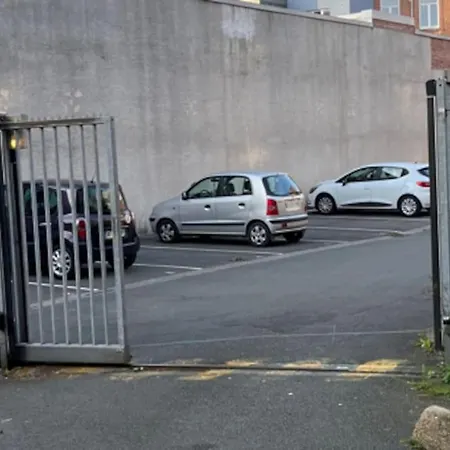 Avec Parking Prive Gratuit Apartamento *